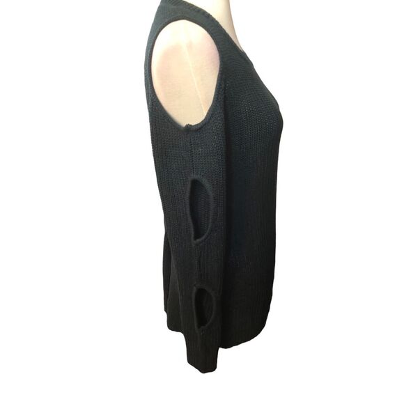 Lovemarks Anthropologie Lovemarks green loose knit sweater long sleeves with hol - Picture 3 of 9